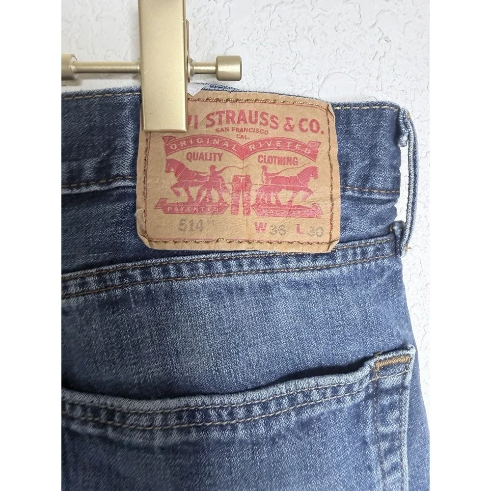 Levis 514 Jeans Mens 36x30 Blue Denim Straight Fit Medium Wash‎ Whiskered